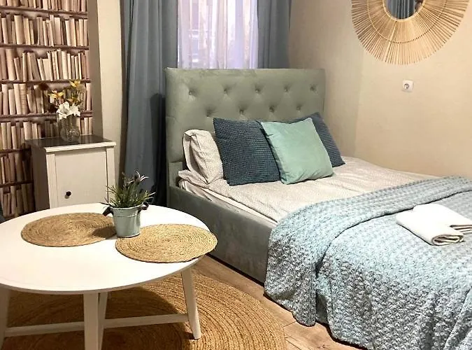 Apartman Kameralny 17 *